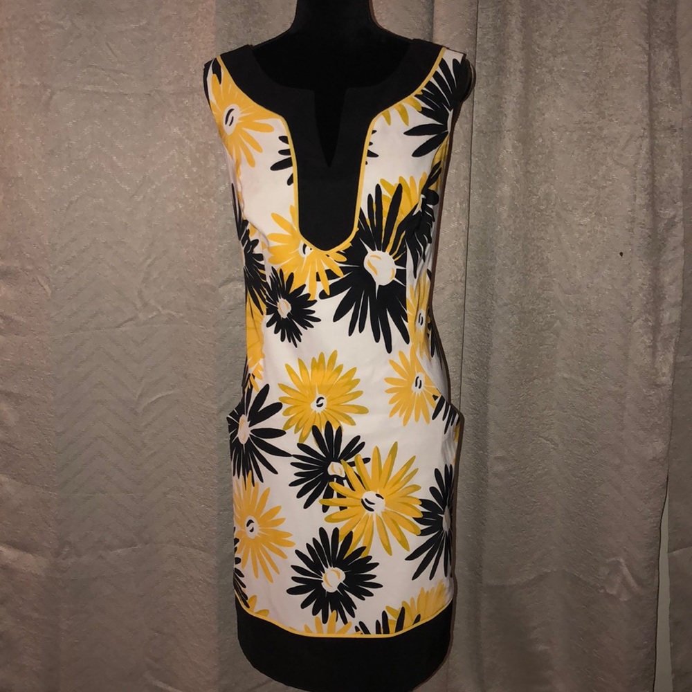 NWOT SLEEVELESS DRESS